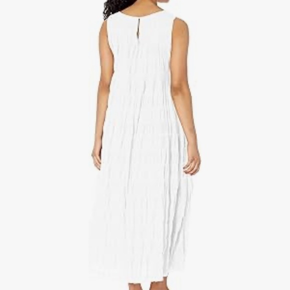 Like New Max Studio White Sleeveless Maxi Dress - Picture 3 of 6